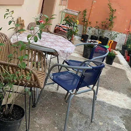 μεζονέτα στους αγίους δέκα κέρκυρας Nyaraló Ájoi Déka