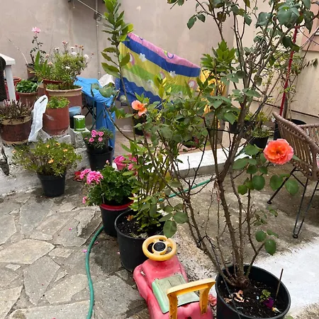 μεζονέτα στους αγίους δέκα κέρκυρας Ájoi Déka